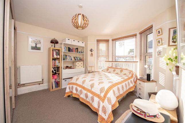 Flat for sale in Station Road, St. Helens, Ryde