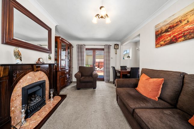 14, Courland Road, Surrey photo 4