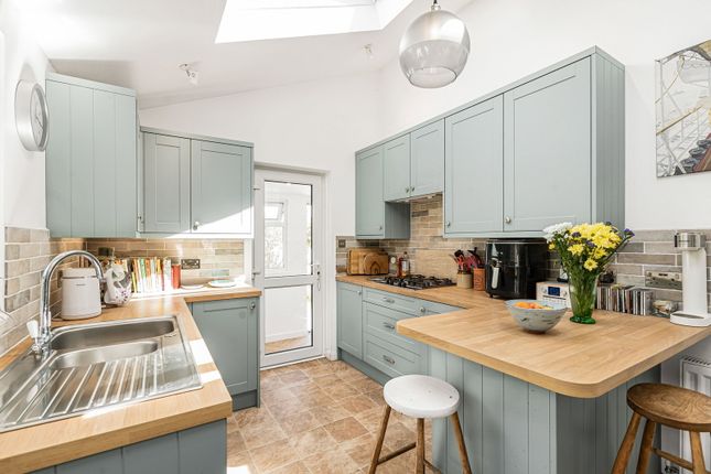 3, Manor Gardens, Kingsbridge photo 2