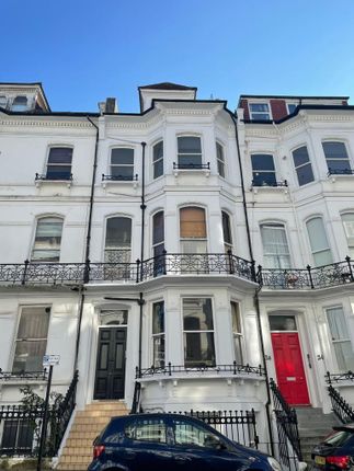 Thumbnail Flat to rent in St Michaels Place, Brighton, East Sussex