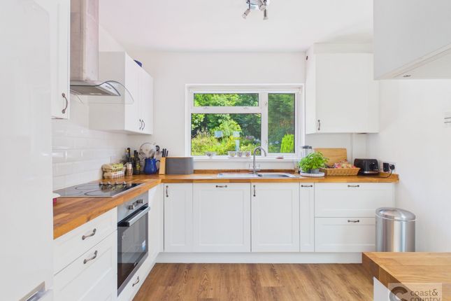 2 Moorland View, Newton Abbot photo 3