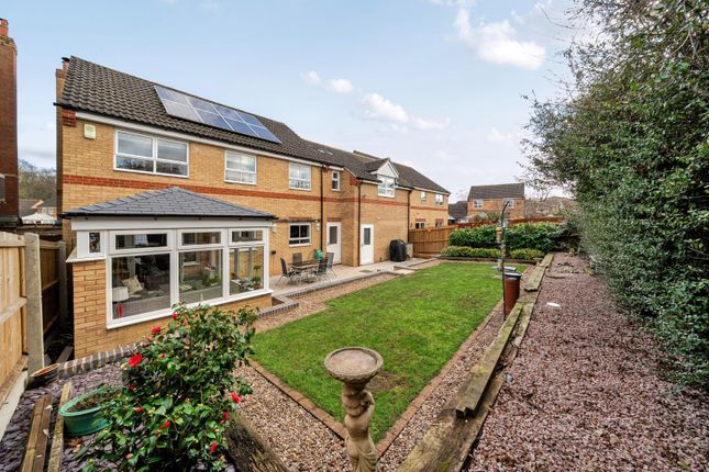 12, Wingfield Drive, Potton photo 2