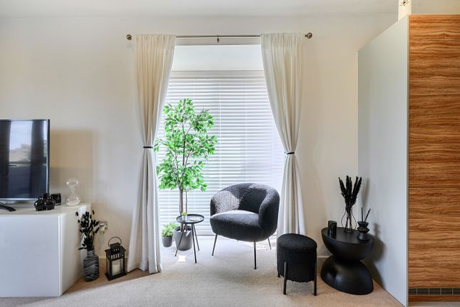 Flat 3, Juliet House,, Aventine Avenue, Mitcham photo 3