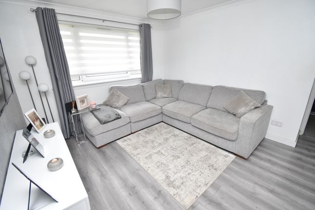 16 Faskin Place, Glasgow photo 3