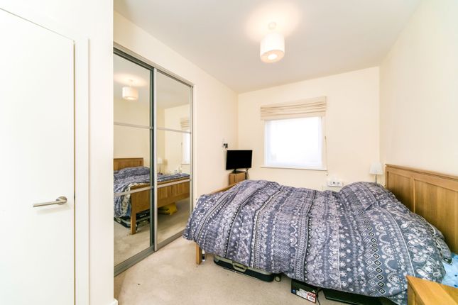Flat 1, Heron House, Reading photo 5