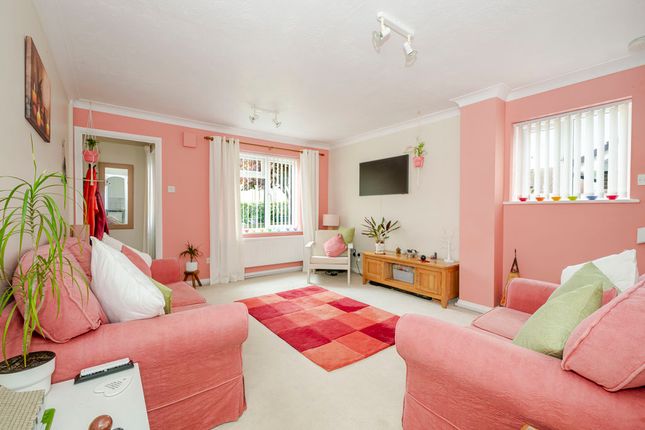 Furnace Way, Uckfield photo 2