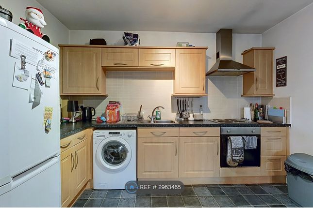 Bridgewater Close, Frodsham photo 3