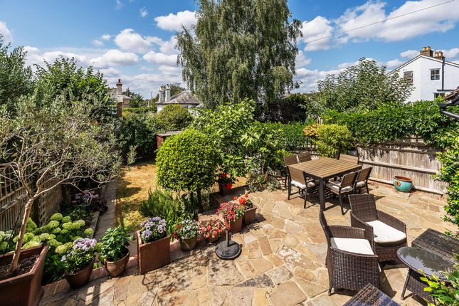 8 Oakfield Court Road, Tunbridge Wells photo 3