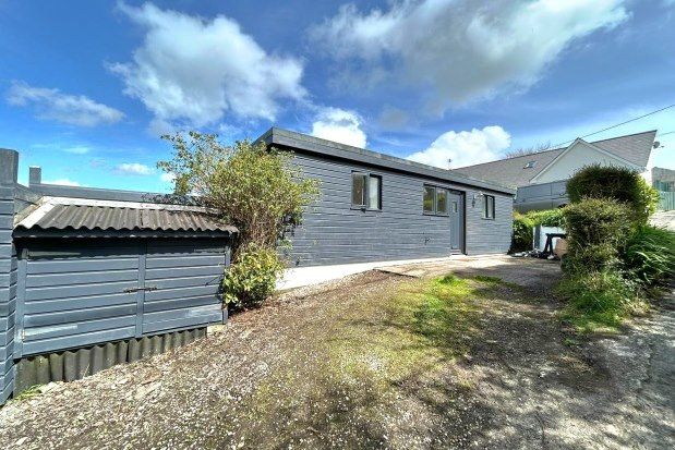 Thumbnail Bungalow to rent in 8 Claylands, Bodmin