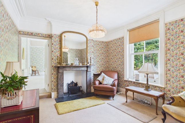 Mountain View, No 56, Station Road, Kidwelly photo 4