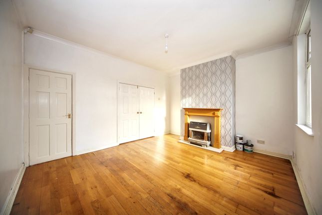 31 Church Lane, Wigan photo 4