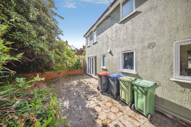 23, Colchester Road, Essex photo 4