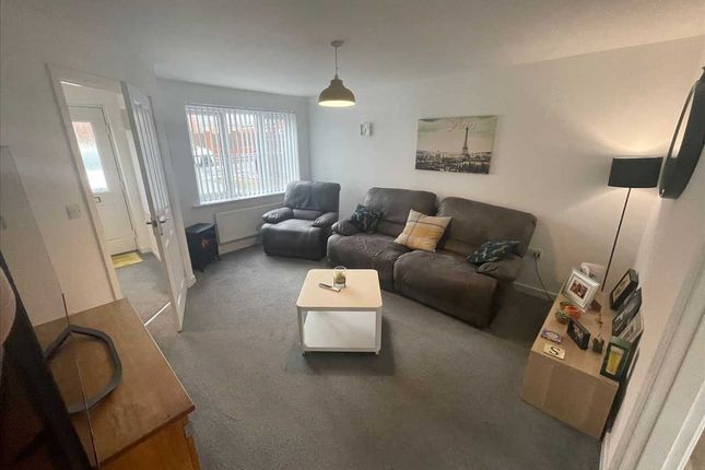 58, Heol Cae Pownd, CEFNEITHIN, Llanelli photo 4