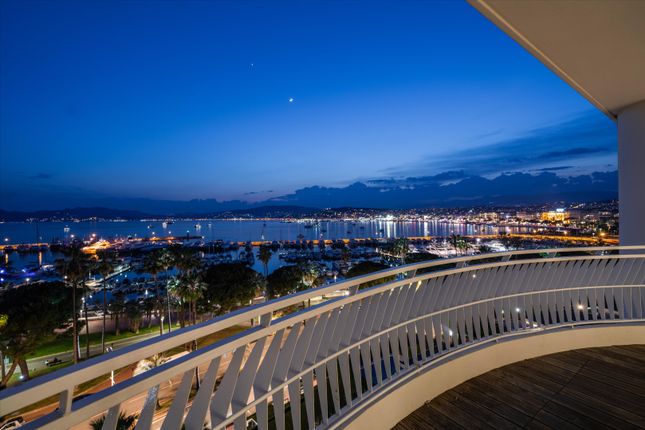 Property for sale in Cannes, Alpes-Maritimes, Provence-Alpes-Côte D'azur, France