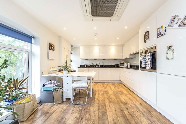 2, 2, Salisbury Road, London photo 3
