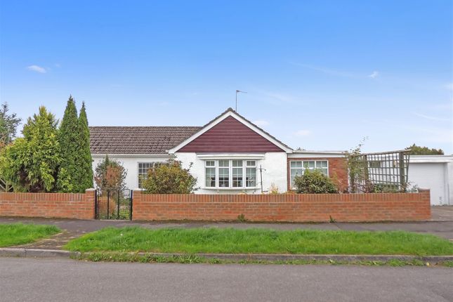 Detached bungalow for sale in Milford Avenue, Wick, Bristol