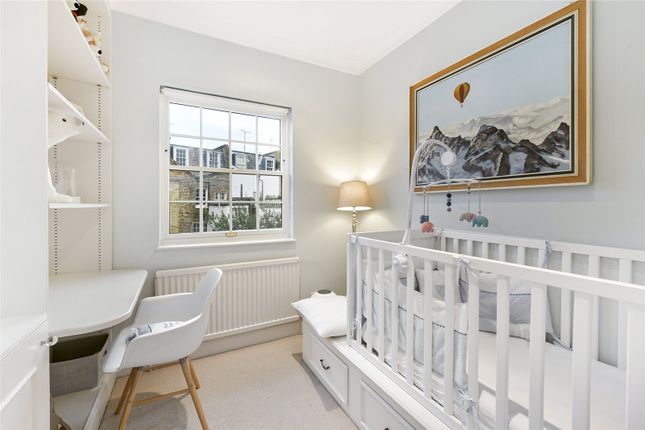 Terraced house to rent in Jubilee Place, Chelsea, London
