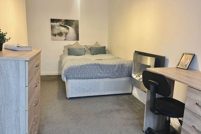 Thumbnail Room to rent in White Star Place, Southampton