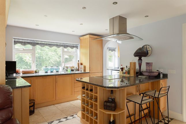 The Cottage, White Hill Lane, Redhill photo 3