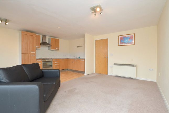 Flat for sale in Woodeson Lea, Rodley, Leeds, West Yorkshire