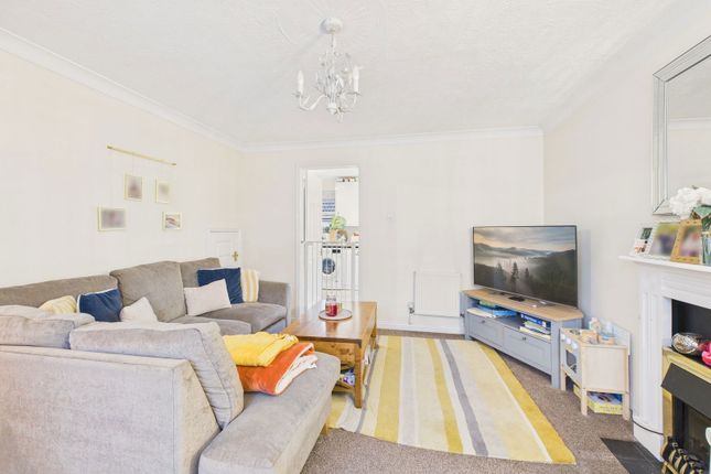 15, Primrose Copse, Horsham photo 4