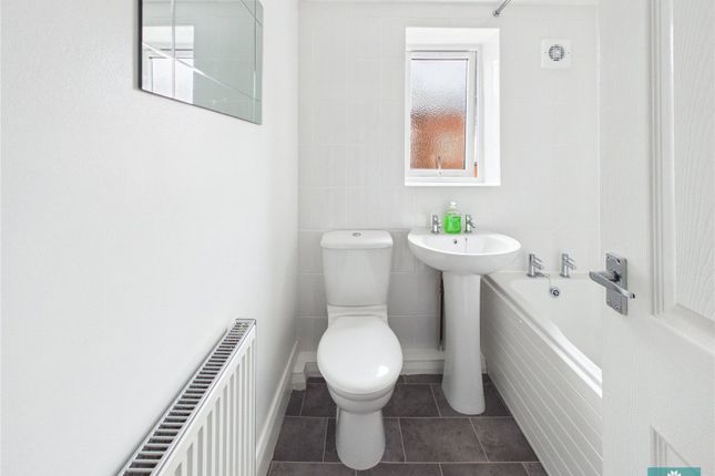 65, Oak St, Oldham photo 4