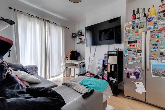 33 Mill Road, London photo 2