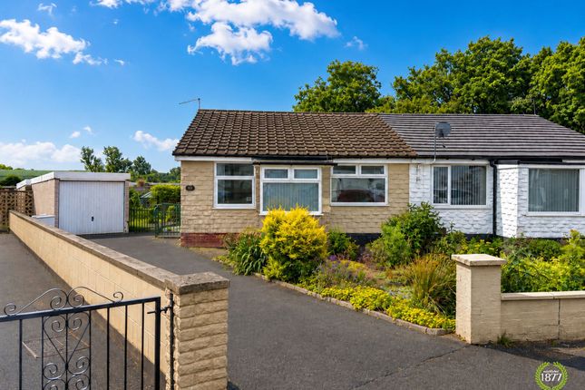 2-bed house on 35 Barn Meadow Crescent, Blackburn, £190,000