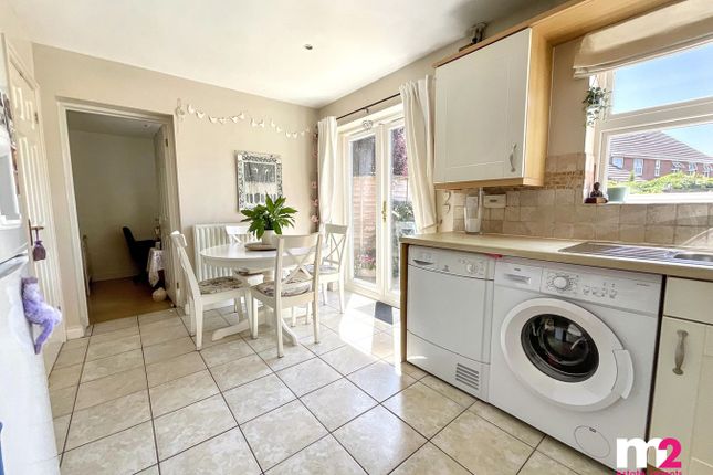 16, Patterson Way, Monmouth photo 4