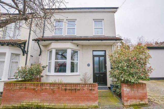 Thumbnail Detached house to rent in Northview Drive, Westcliff-On-Sea