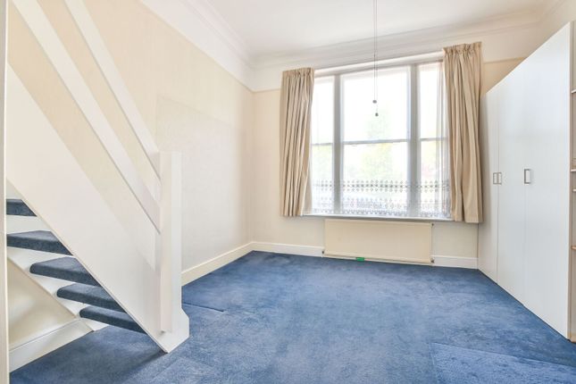 Gloucester Terrace, Bayswater photo 4