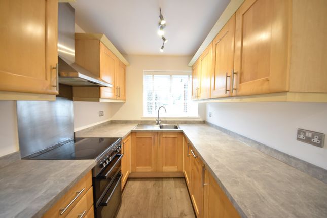 Detached house for sale in Wallingford Gardens, High Wycombe