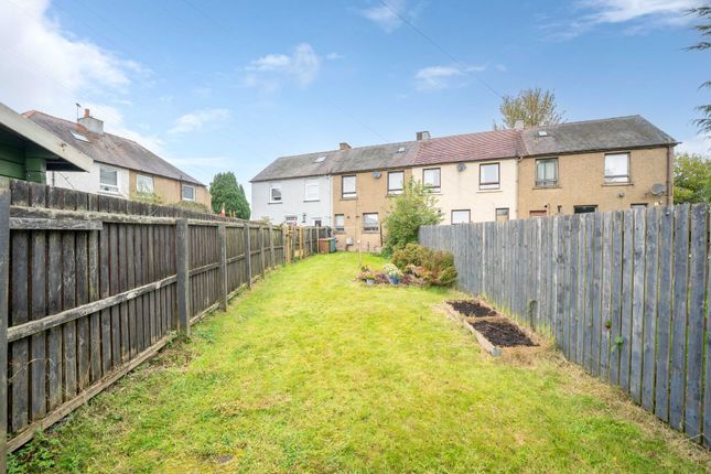 11 Redcroft Terrace, Stoneyburn photo 2