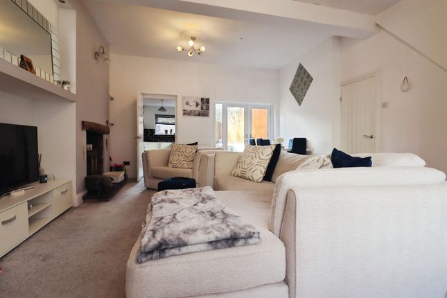 12, Meyler Street, Porth photo 3