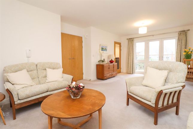 64 Keble Court, Redfields Lane, Fleet photo 3