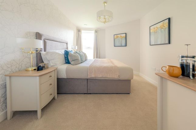 3242333, Barley Place, Blandford Forum photo 3