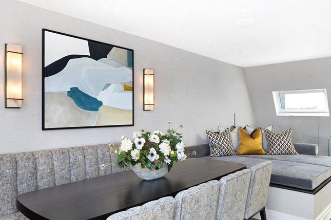 12 West Penthouse,, 21-22, Prince of Wales Terrace, London photo 4