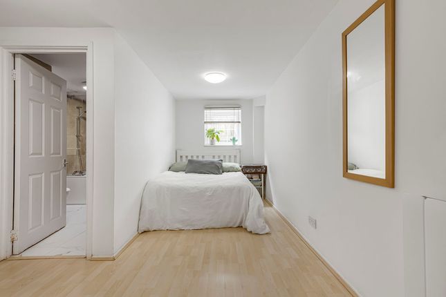 Flat 2, 124-136, Morning Lane, Hackney photo 4