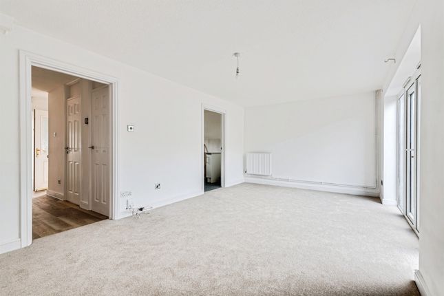 16, Nash Drive, Abingdon photo 4
