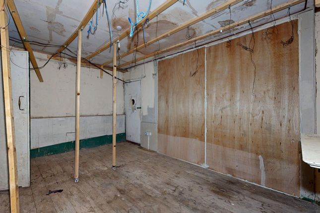 23 Alderney Road, Mile End, London,E1 4Eg