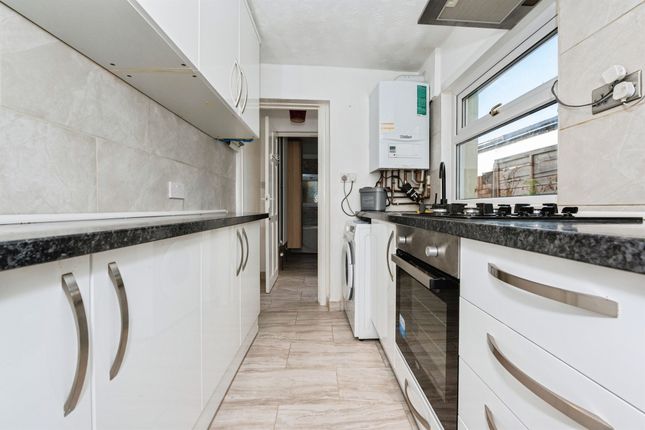 Mill Lane, Grays photo 2