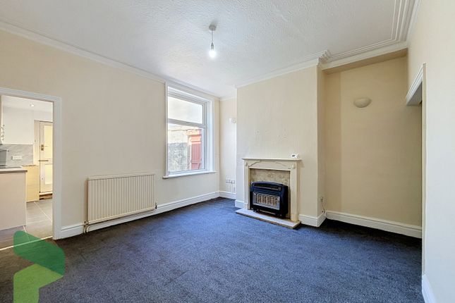 1, Rydal Avenue, Darwen photo 3