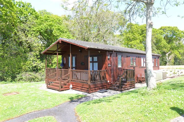 Mobile/park home for sale in Naish Estate, New Milton, New Forest