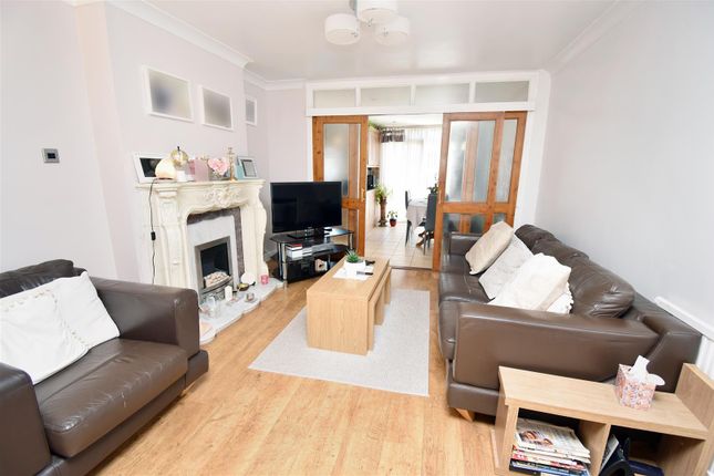 60, West Glebe Road, Corby photo 4