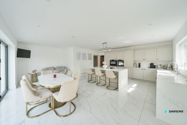 41, Trosserch Road, Llanelli photo 4