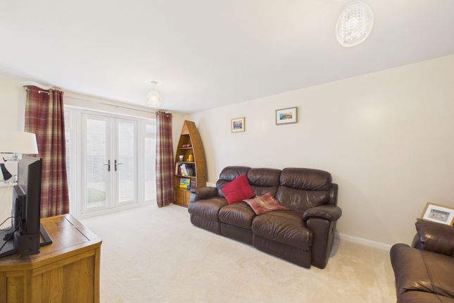 11 Wettonmill Close, Washington photo 2
