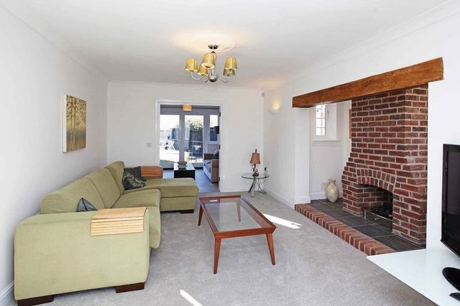 6, Ashtree Park, Telford photo 3