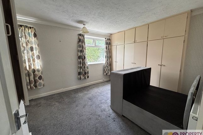 157 Oaklands Avenue, Derby photo 5