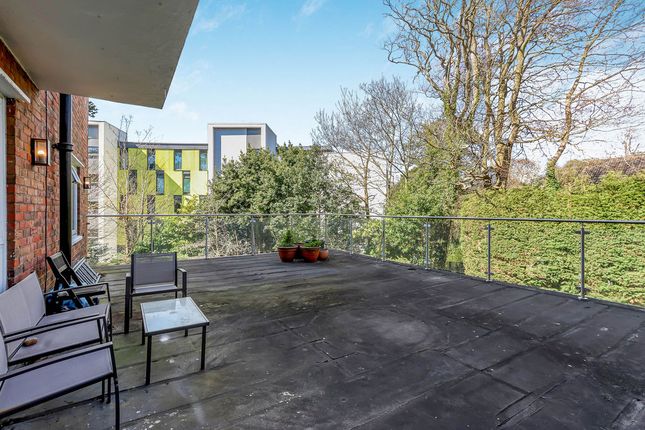 1 The Chantry, 18, Maderia Road, Bournemouth photo 2