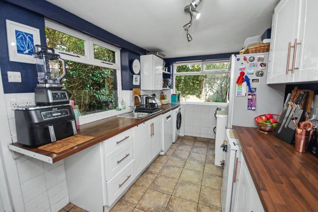 8, North Road, Northampton photo 4